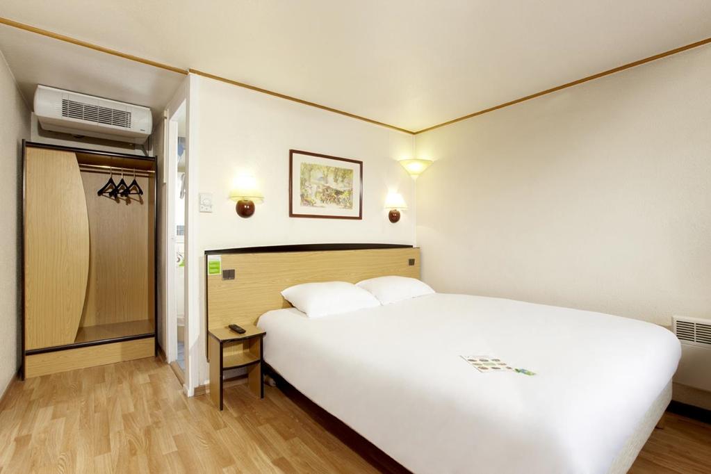 Campanile Grenoble Nord - Moirans-Voreppe Room photo